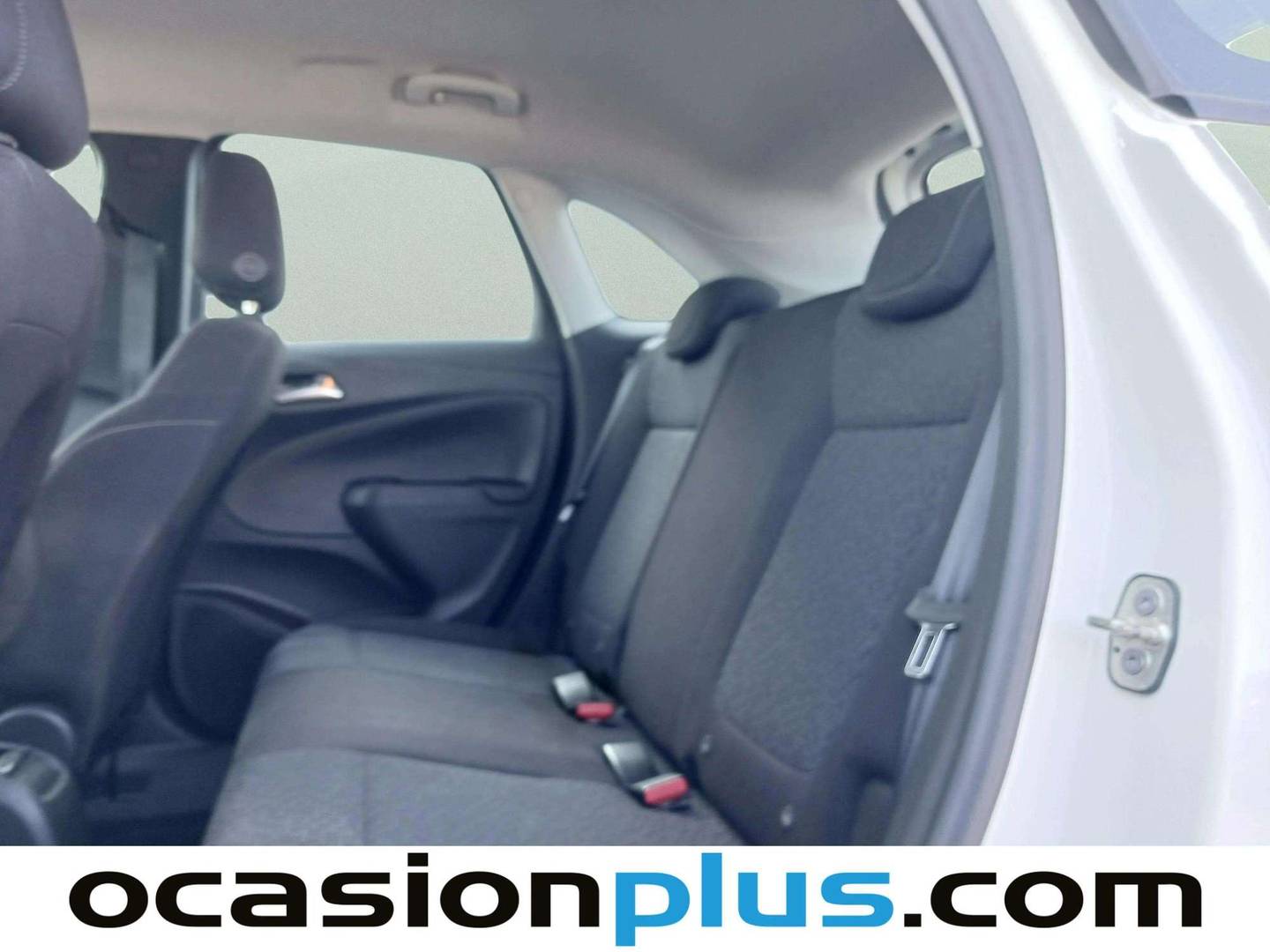Foto asientos traseros Opel Crossland X Opel Crossland X 1.6 Turbo Selective (99 CV)