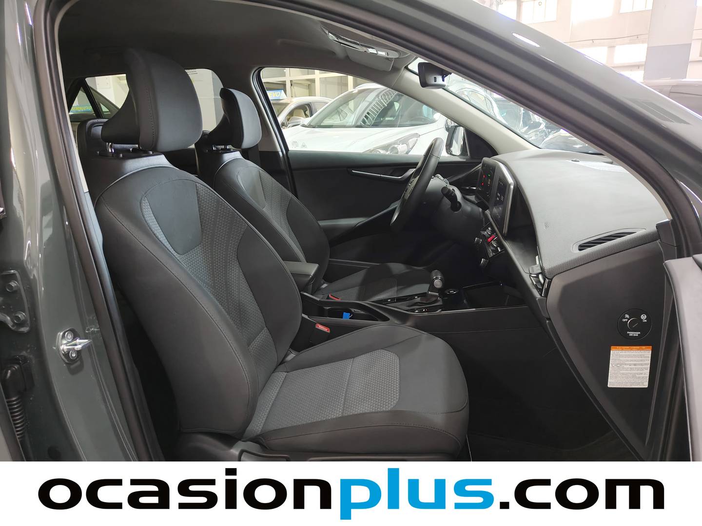 Foto KIA Niro Kia Niro 1.6 GDi HEV Concept (141 CV)