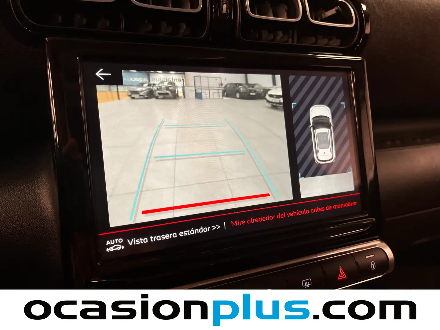 Foto Citroën C3 Aircross Citroen C3 Aircross PureTech 130 Shine Pack EAT6 (131 CV)