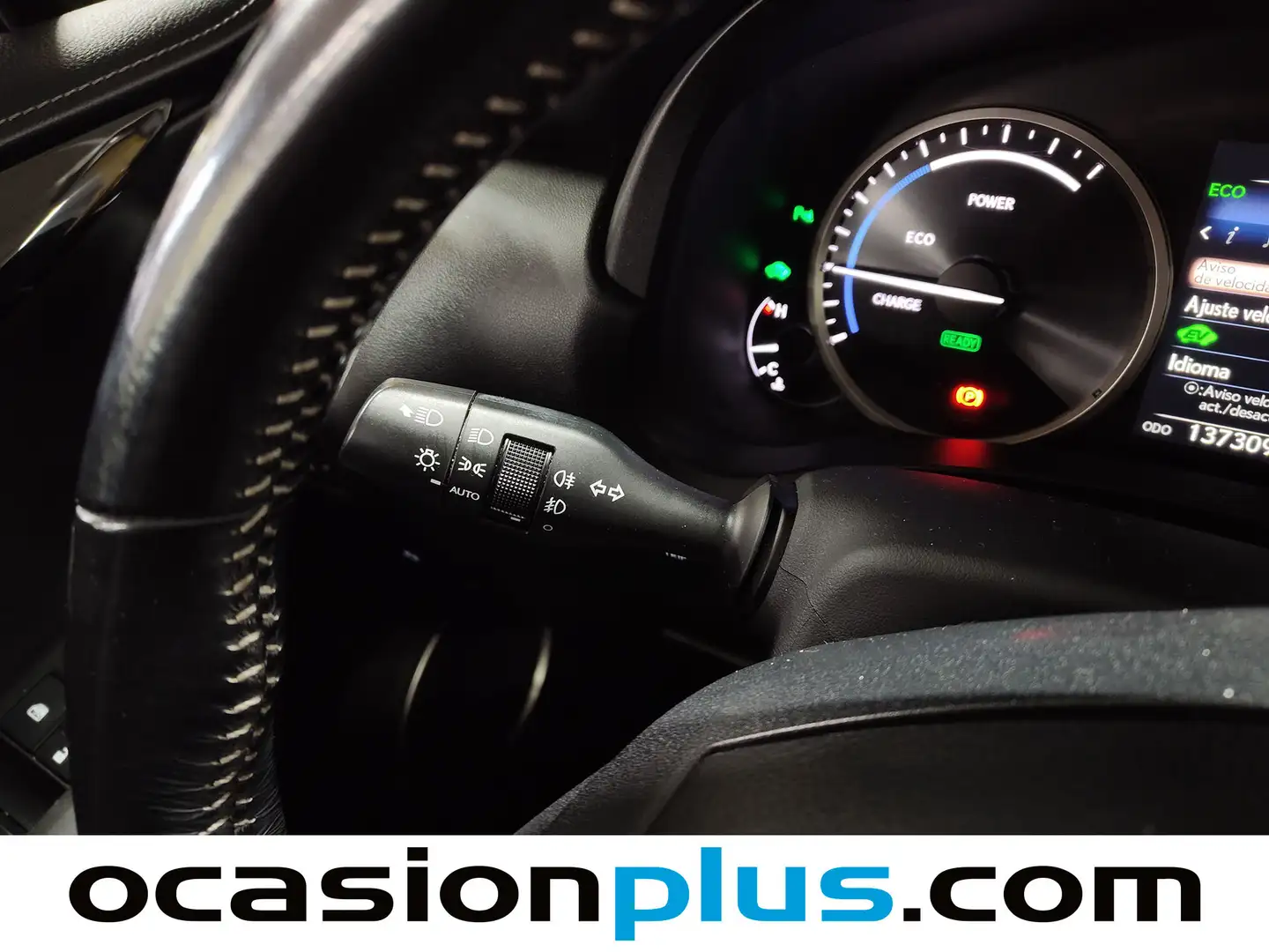 Foto Lexus NX Lexus NX 300h Corporate 2WD (197 CV)