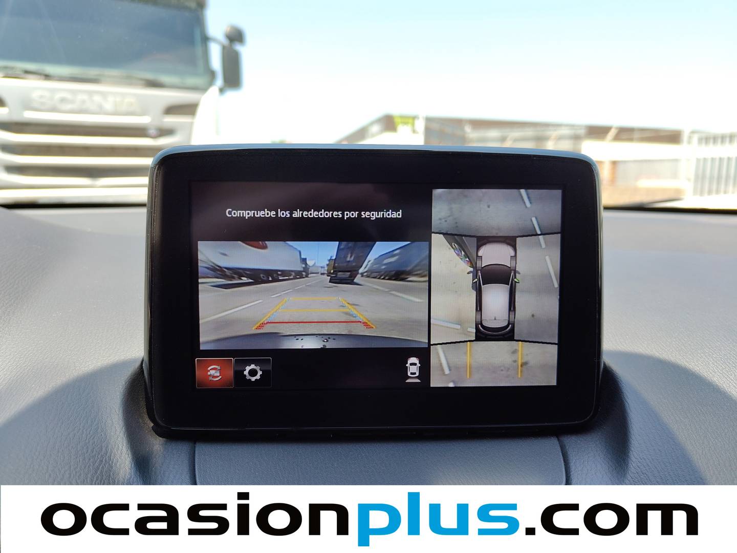 Equipamiento del Mazda CX-3 Mazda CX-3 2.0 G Zenith 2WD AT (121 CV)