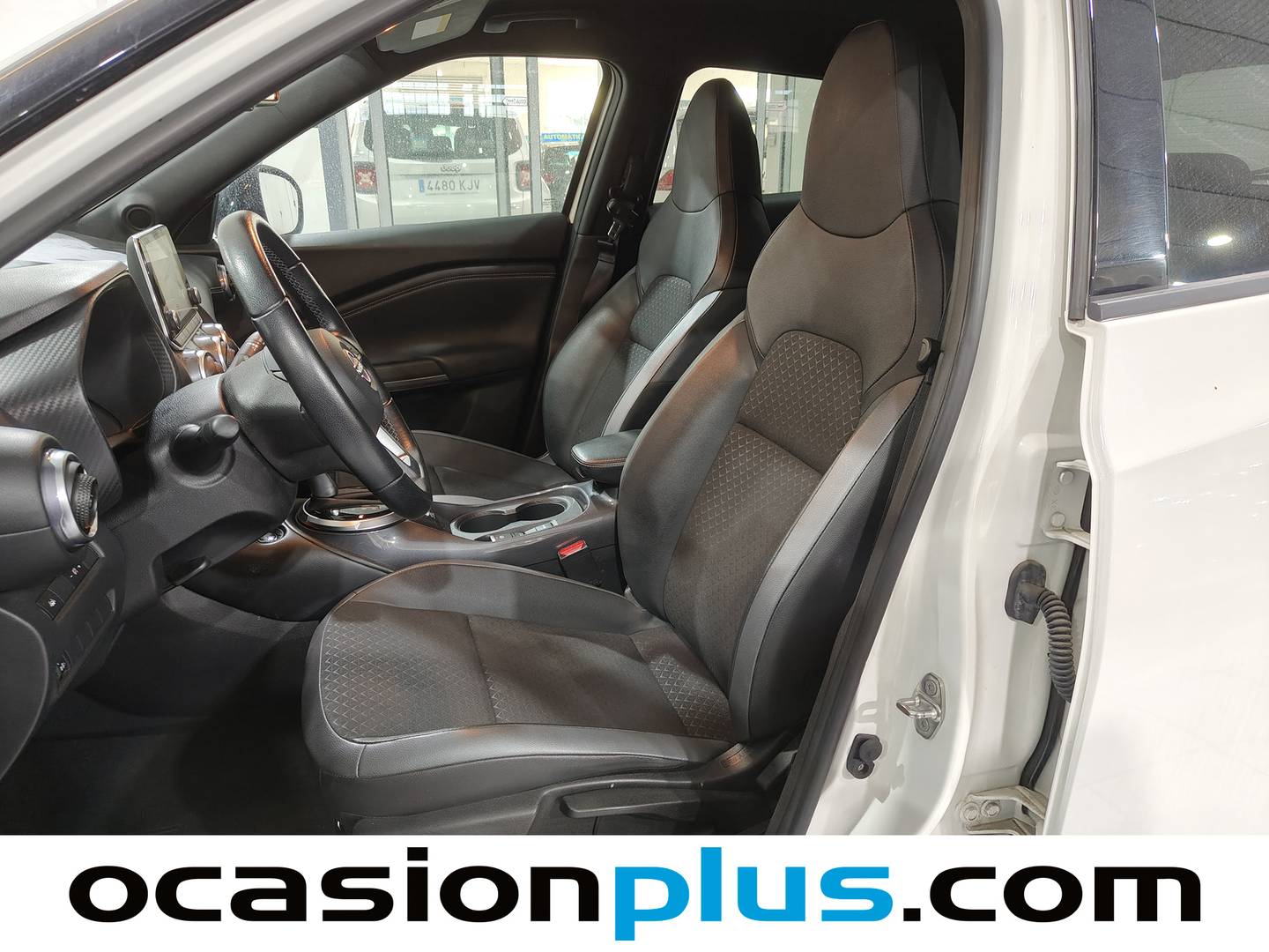 Foto asientos delanteros Nissan JUKE Nissan Juke Hybrid N-Design Black Auto (143 CV)