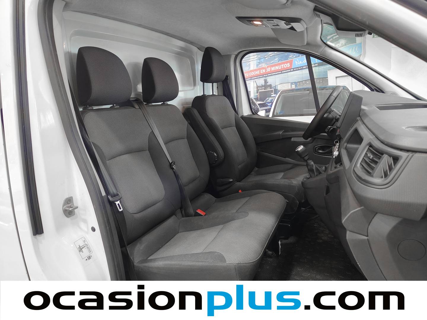 Foto Renault Trafic Renault Trafic Furgon L1H1 Blue dCi (130 CV) siete plazas