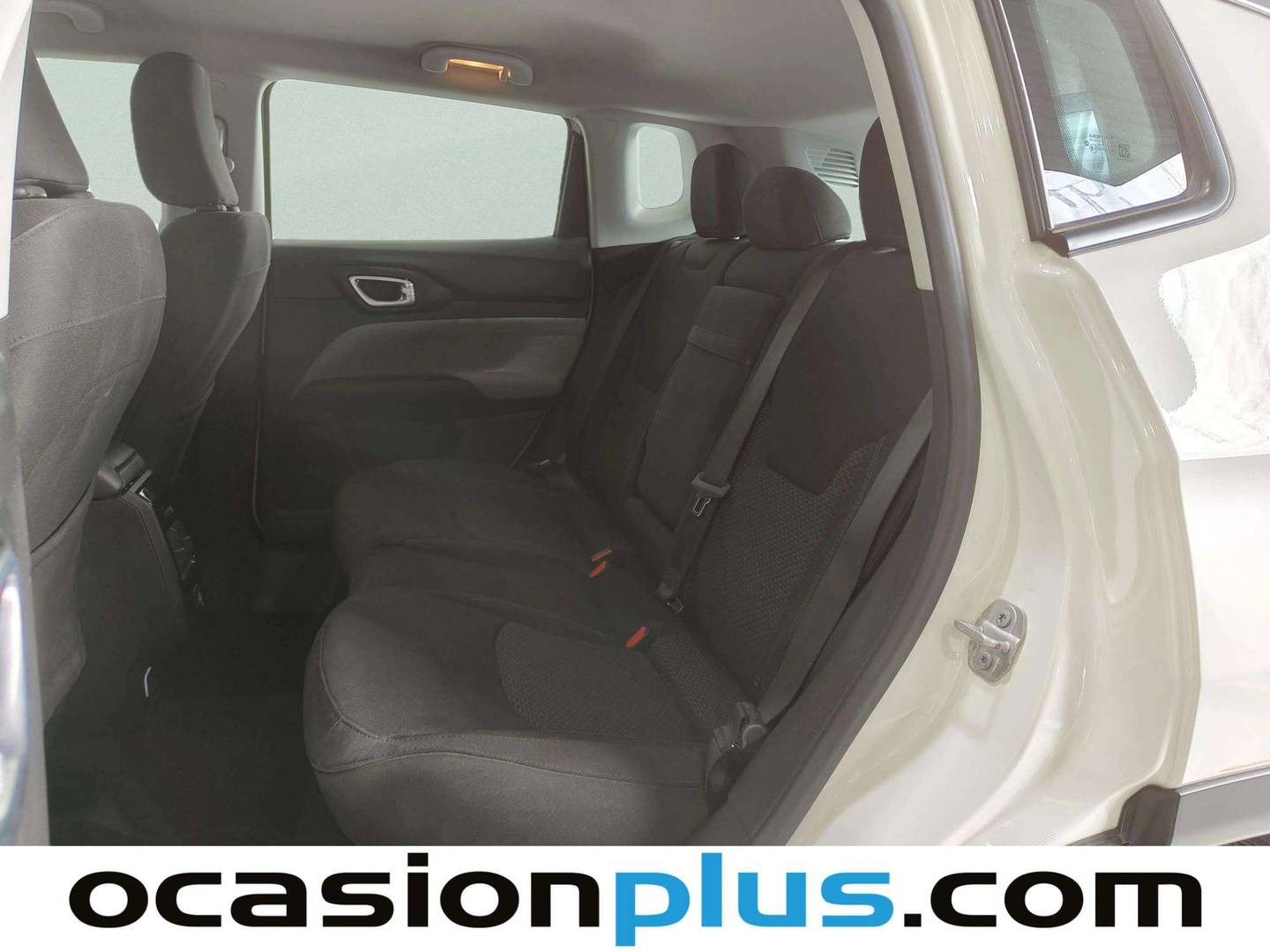 Foto asientos traseros Jeep Compass Jeep Compass 1.3 Gse T4 Longitude FWD MT (130 CV)