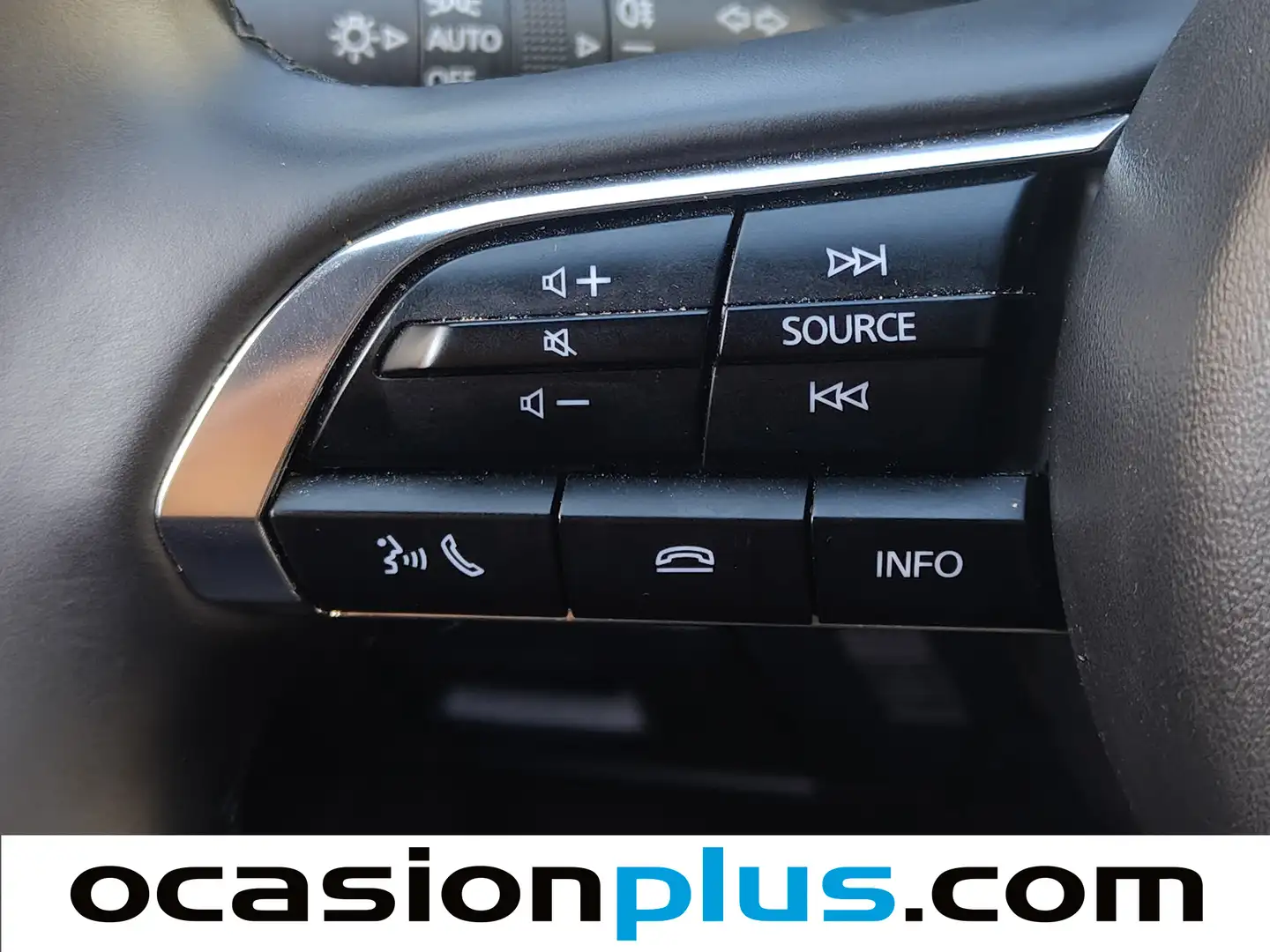 Foto Mazda Mazda3 Mazda Mazda 3 2.5 E-SKYACTIV-G MHEV Exclusive-Line (140 CV)