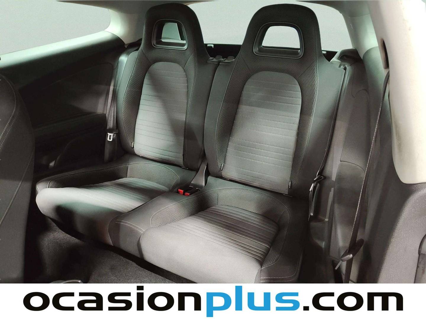 Foto Volkswagen Scirocco Volkswagen Scirocco by R-Line 1.4 TSI (122 CV)