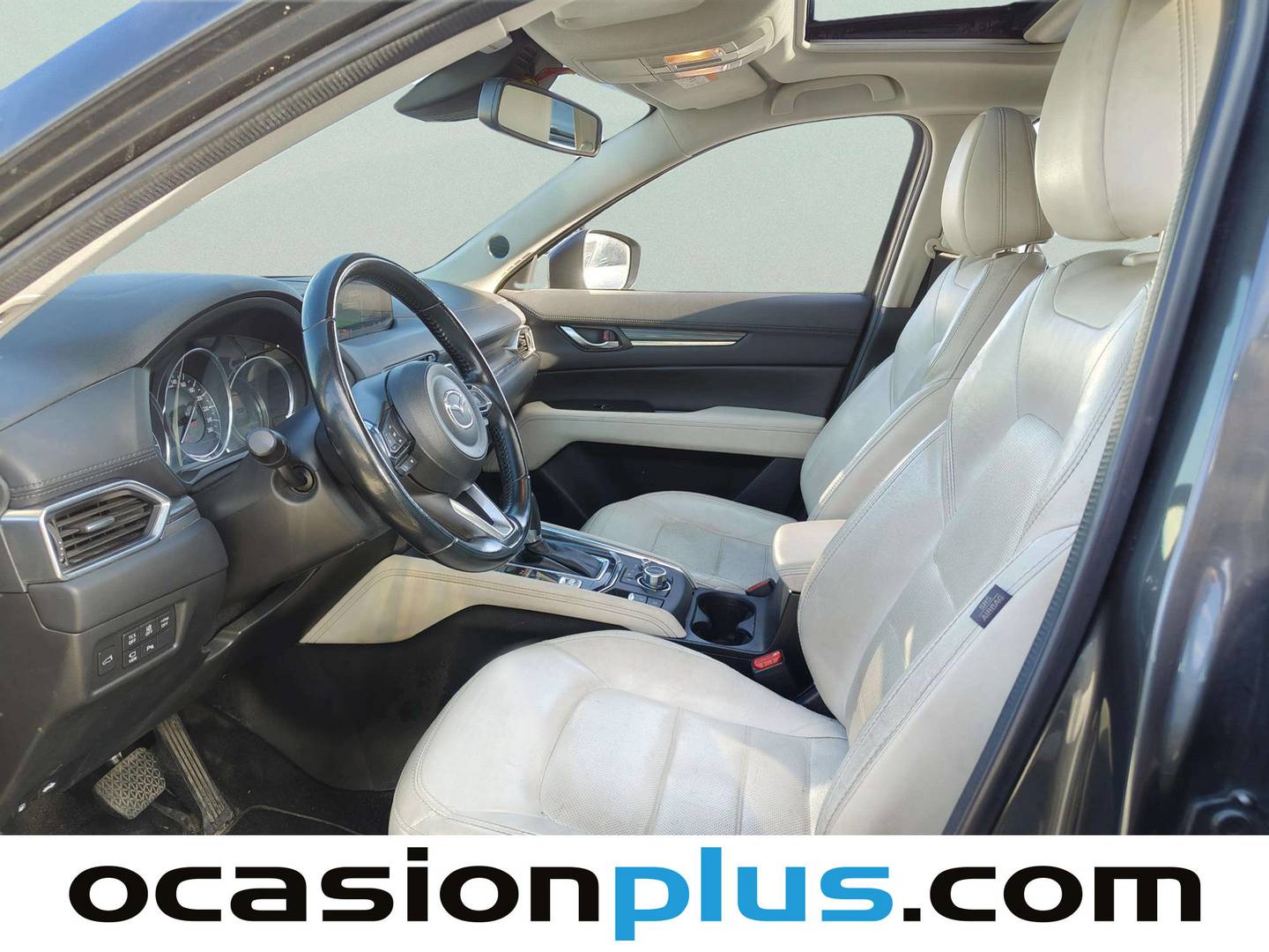 Foto Mazda CX-5 Mazda CX-5 2.5 Skyactiv-G Zenith White AWD Auto (194 CV)