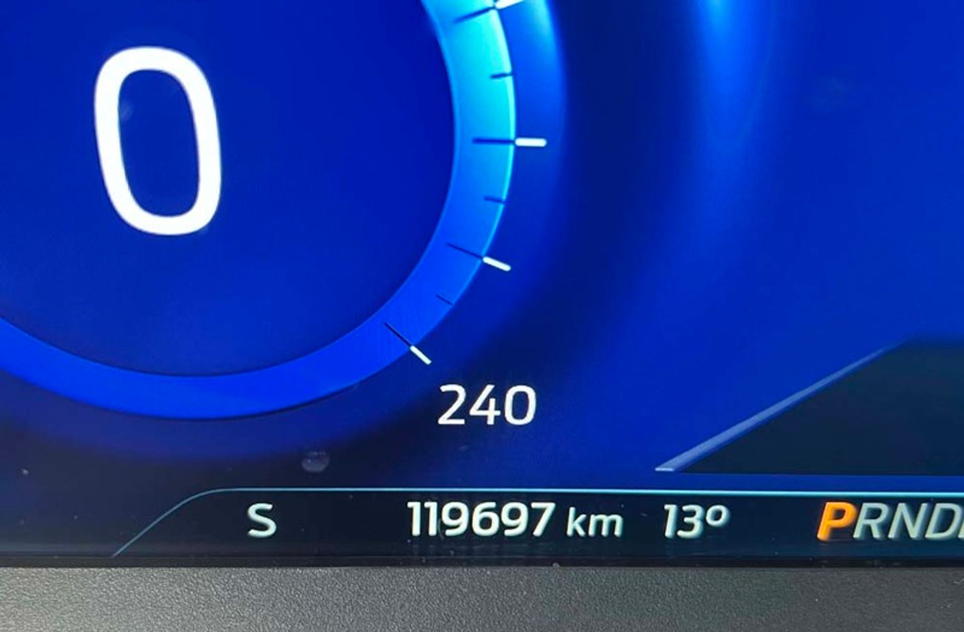 Ford Kuga 2.5 Duratec PHEV ST-Line - foto 11