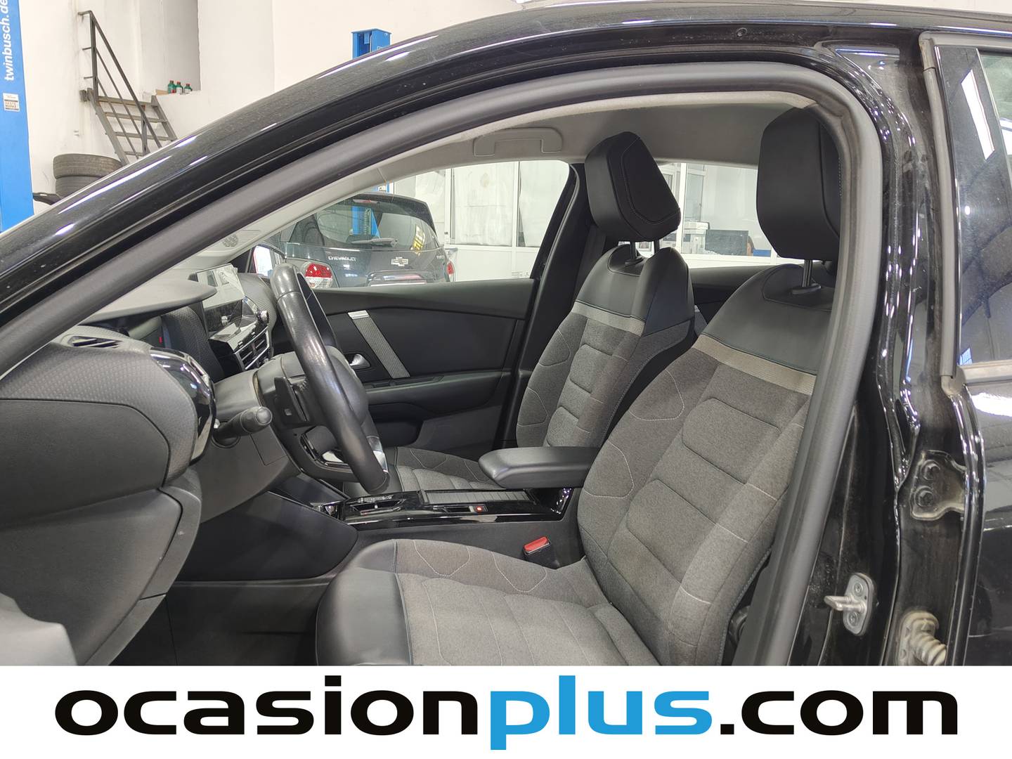 Foto asientos delanteros Citroën C4 Citroën C4 PureTech 130 S&S 6v Feel Pack EAT8 (130 CV)