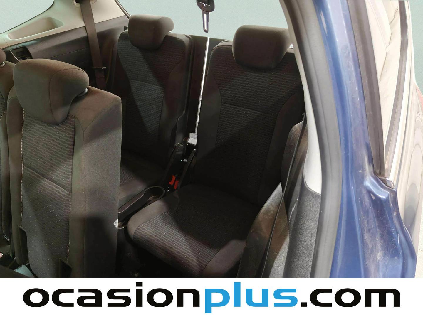Extras y acabados del Opel Zafira Tourer Opel Zafira Tourer 1.6 CDTi S&S Expression (120 CV) 7 Plazas