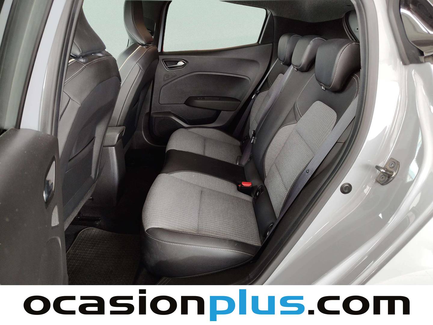 Foto asientos traseros Renault Clio Renault Clio Techno TCe (90 CV)