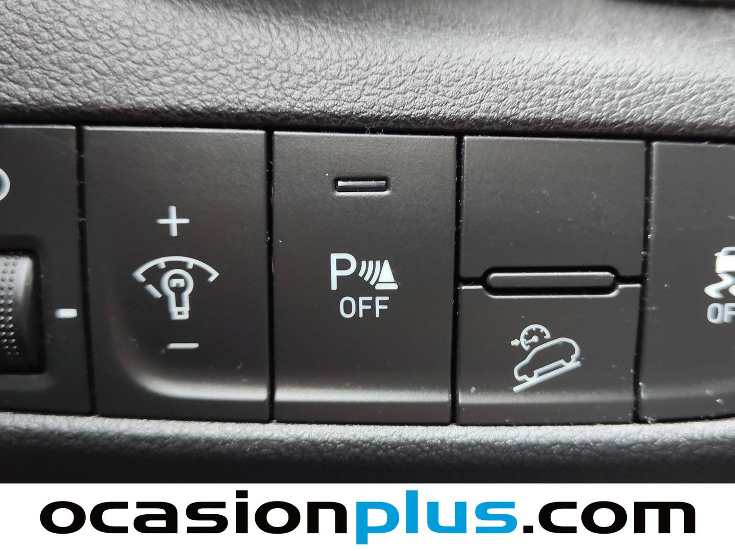 Foto Hyundai Kona Hyundai Kona 1.6 CRDi 48V Maxx 4x2 (136 CV)