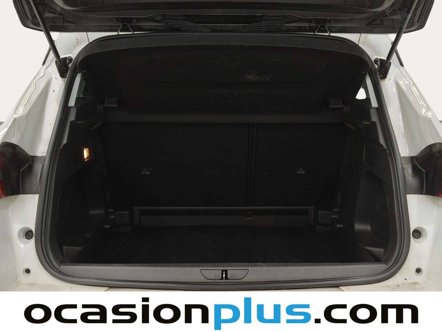 Fotos maletero Opel Grandland Opel Grandland 1.5 CDTi Design & Tech Auto (130 CV)