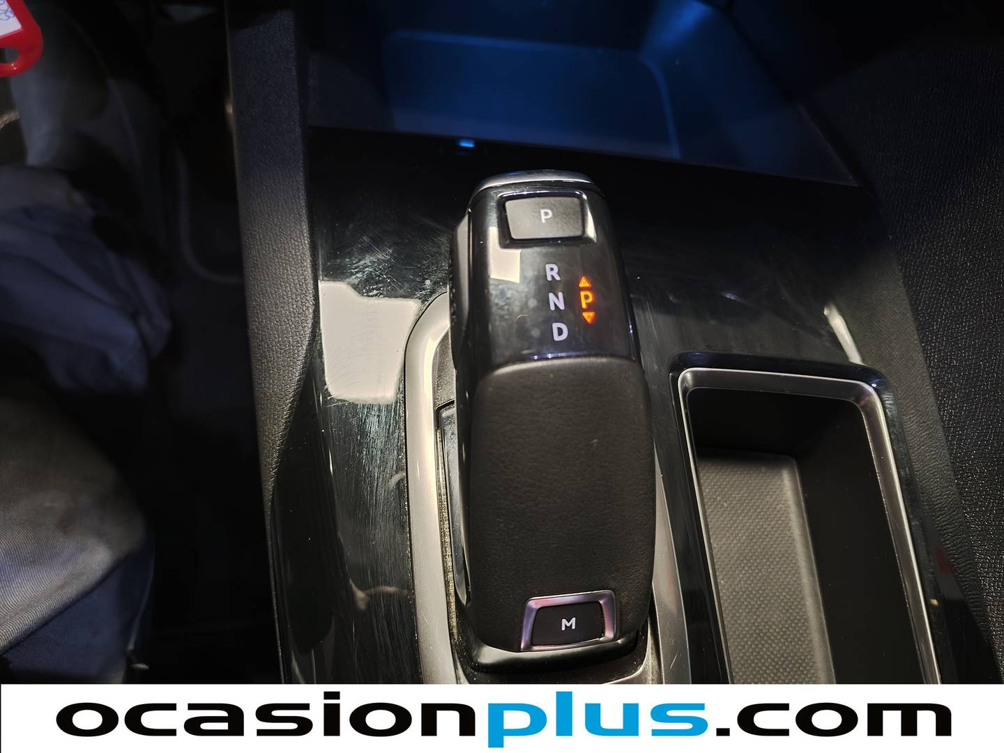 Foto Peugeot 3008 Peugeot 3008 THP 165 GT Line S&S Auto (165 CV)