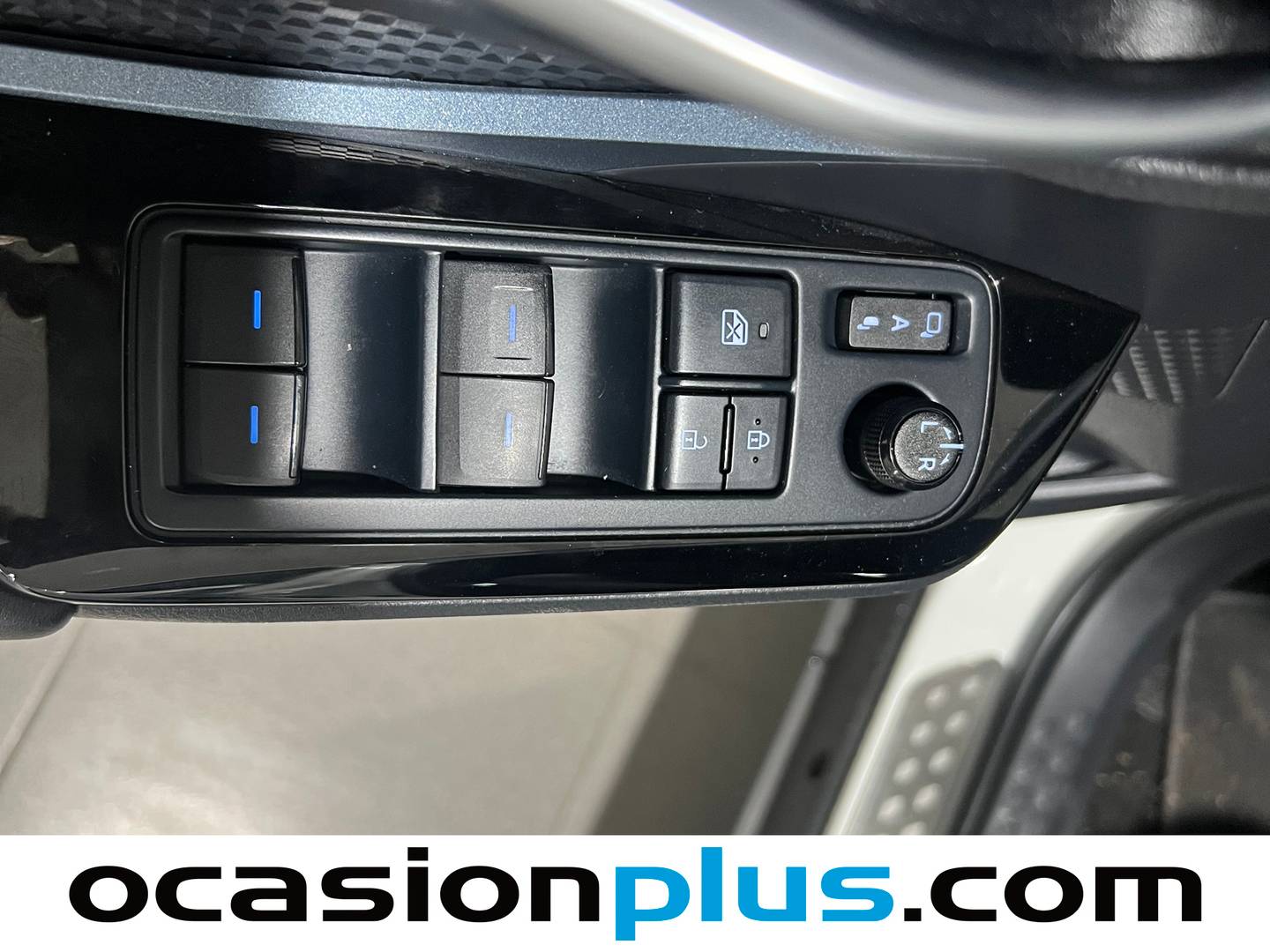 Toyota C-HR Toyota C-HR 180H Advance (184 CV) automático