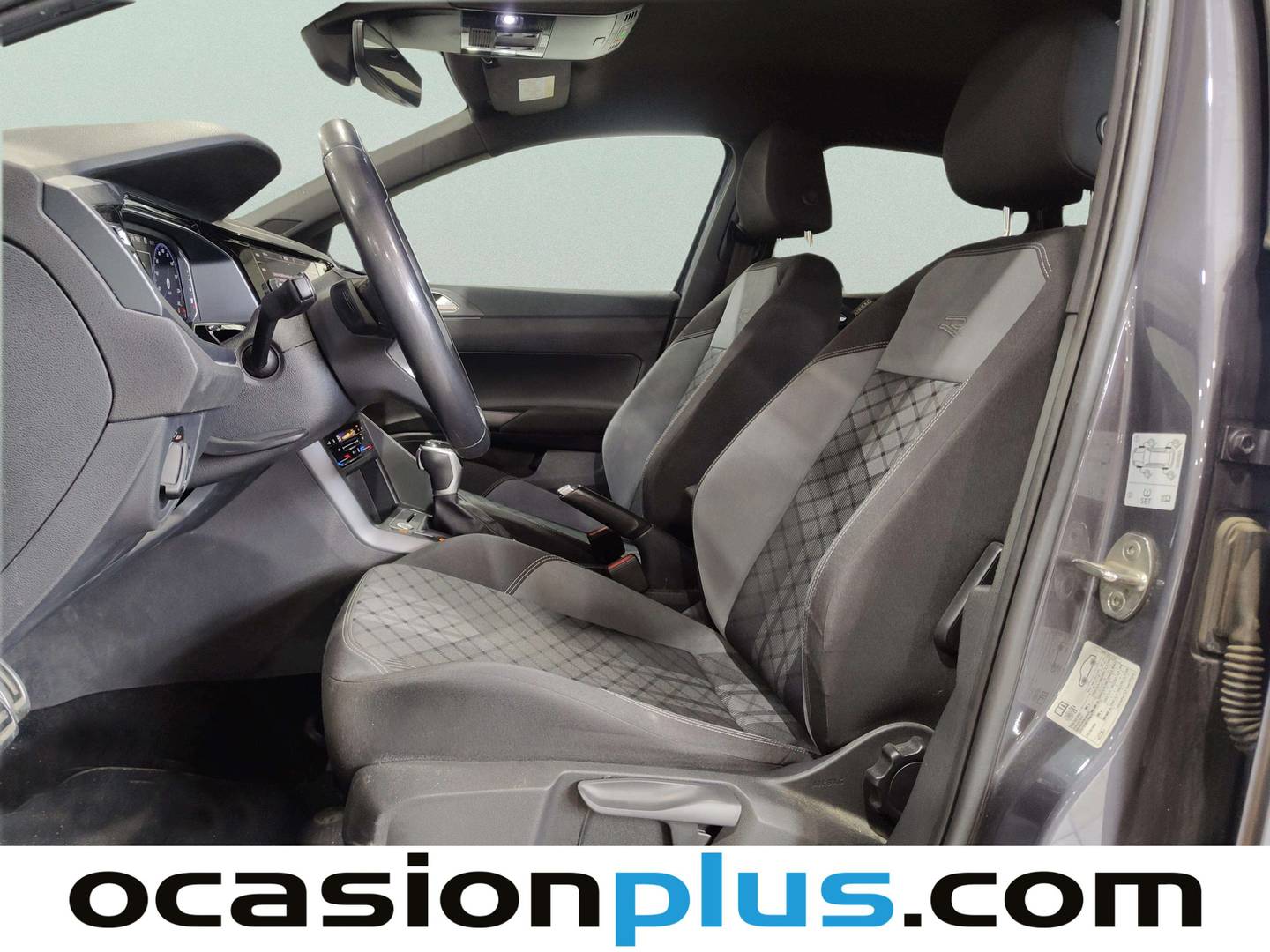 Foto asientos delanteros Volkswagen Taigo Volkswagen Taigo R-Line 1.0 TSI (110 CV) DSG