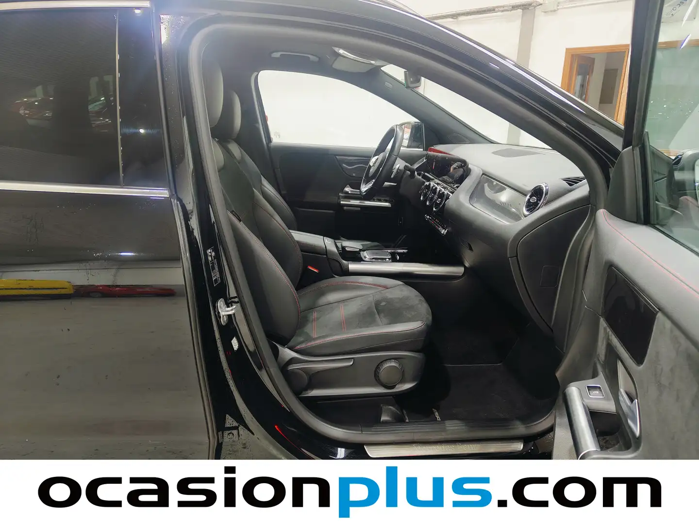 Foto Mercedes GLA Mercedes-Benz GLA GLA 200 D (150 CV) PACK AMG