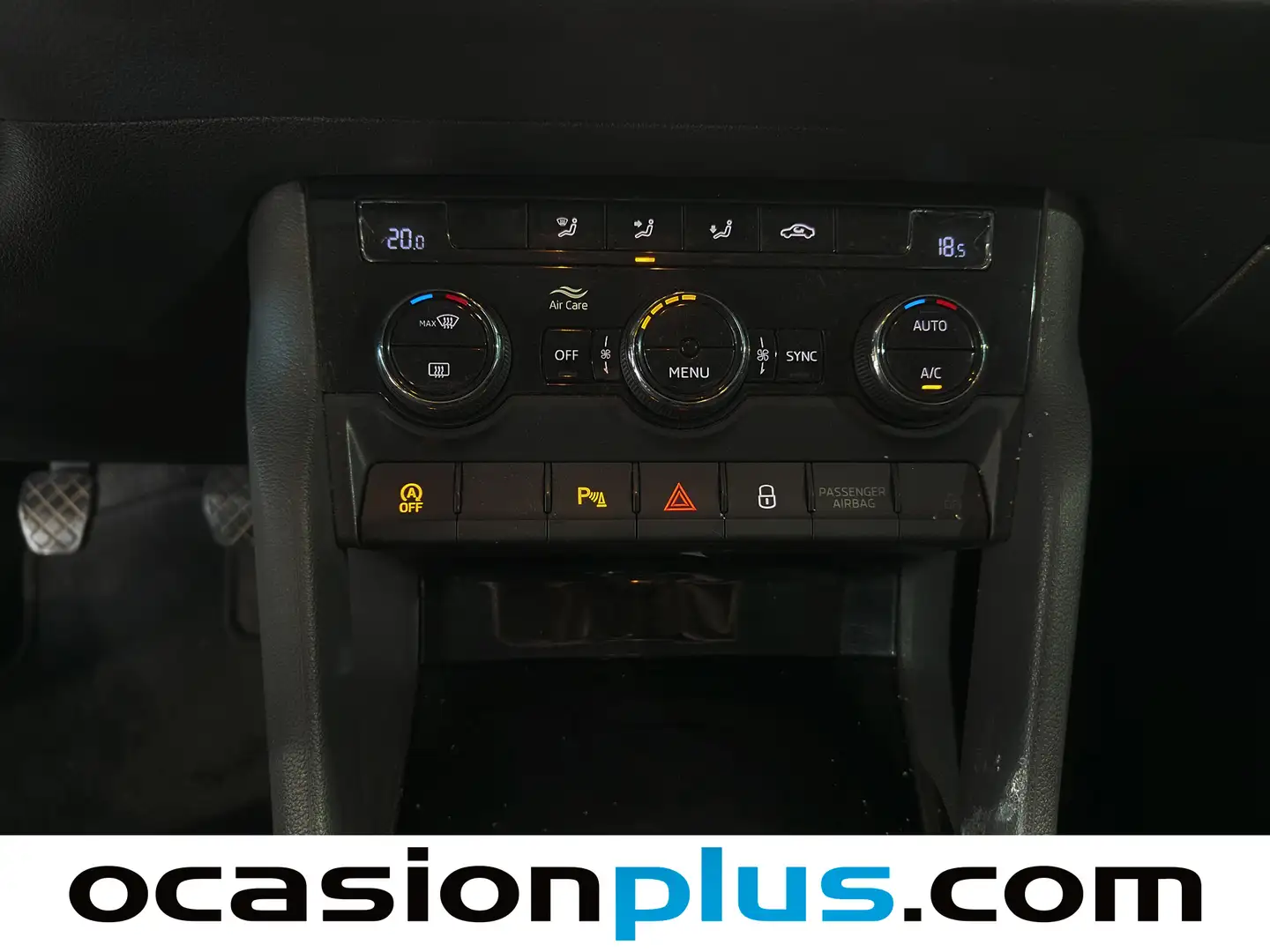 Foto Skoda Karoq Skoda Karoq 1.6 TDI Ambition  (115 CV)