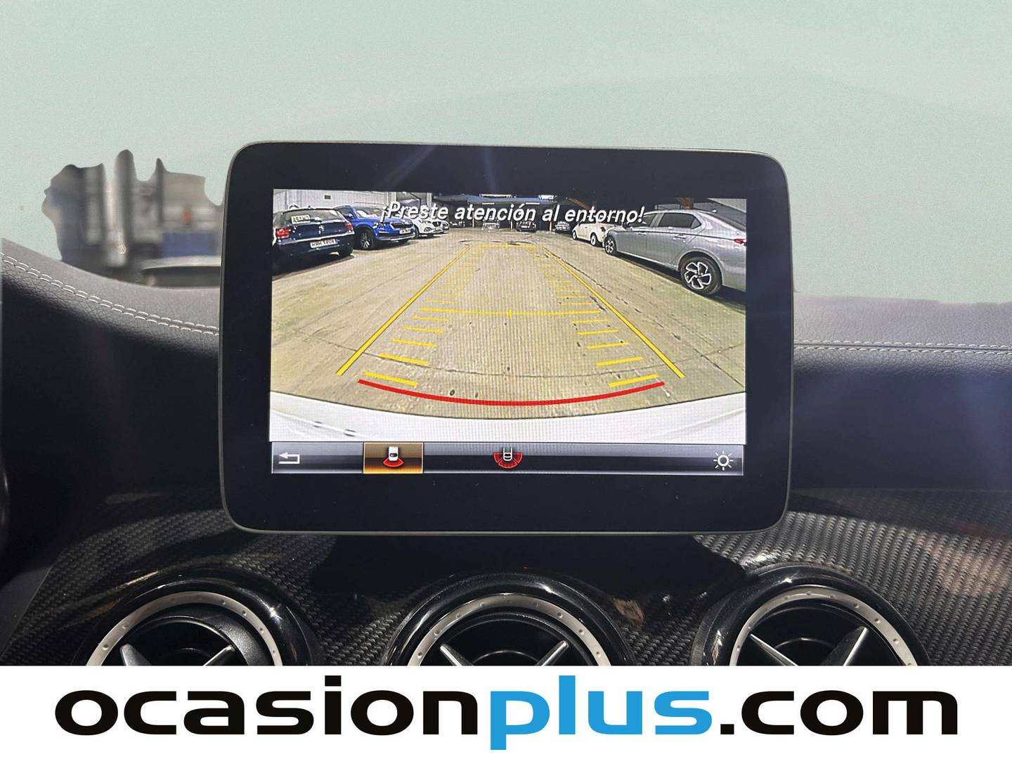 Equipamiento del Mercedes CLA Mercedes CLA Shooting Brake CLA 200 d (136 CV) Pack AMG