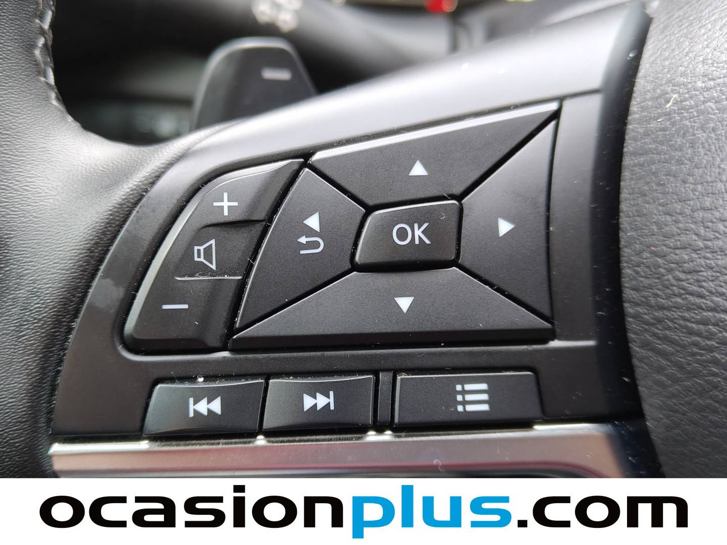 Foto Nissan JUKE Nissan Juke DIG-T N-Connecta 4x2 (114 CV)