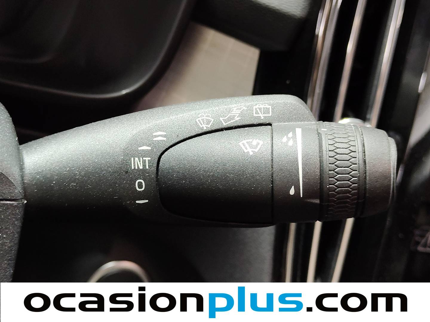 Volvo XC40 Volvo XC40 T3 Momentum Pro Auto (163 CV) al mejor precio