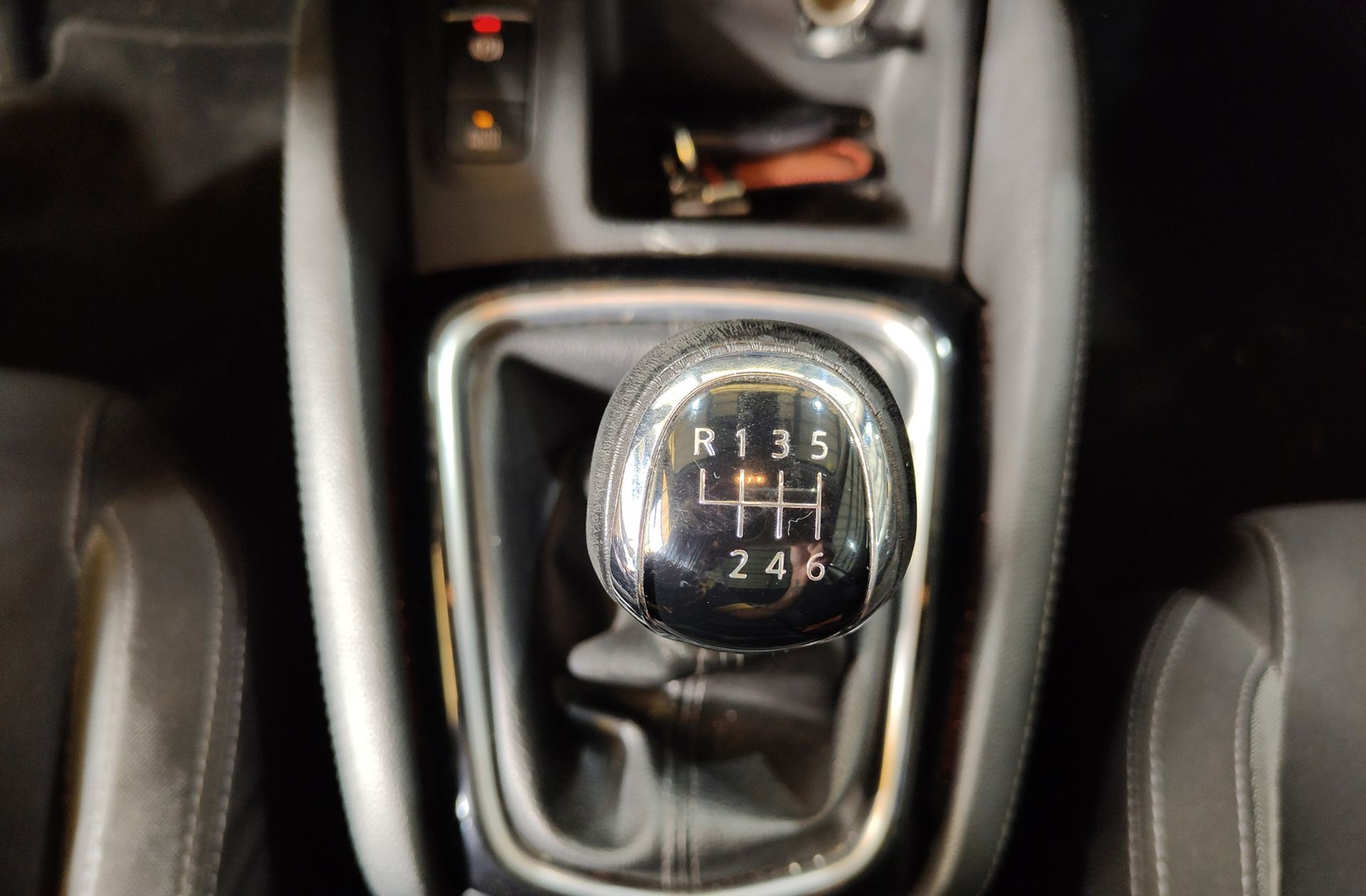 Nissan Qashqai DIG-T 115 N-Connecta - foto 5