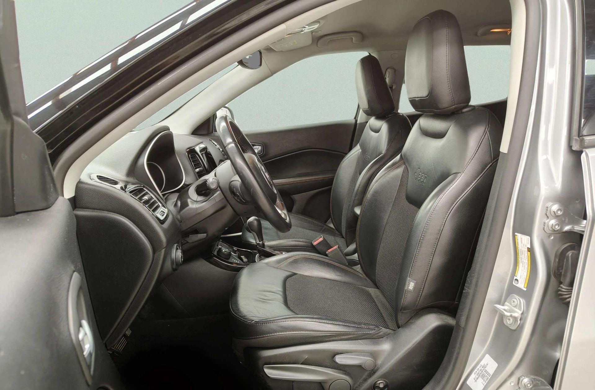 Jeep Compass 1.4 MultiAir Limited 4x4 AD - foto 10