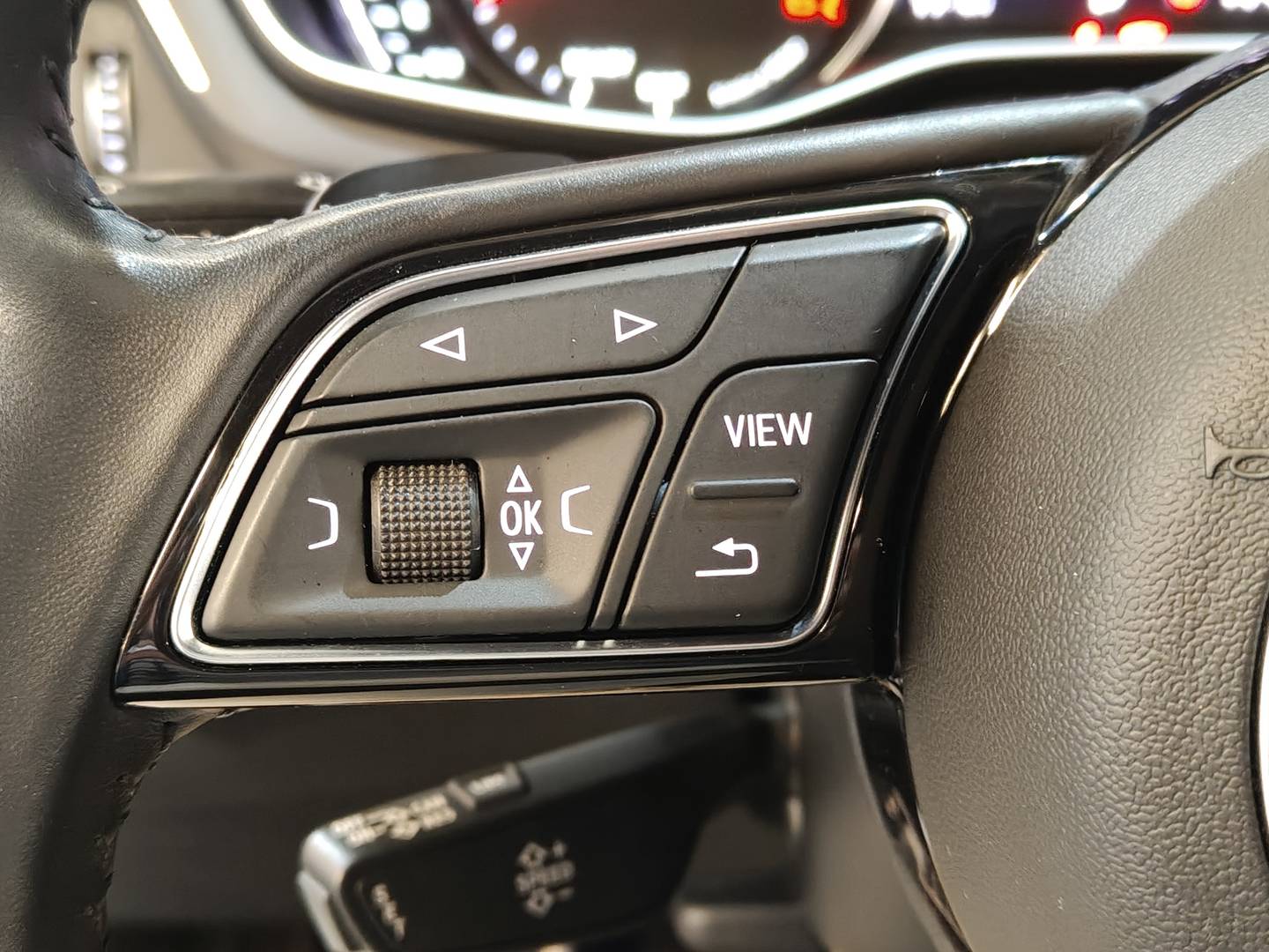 Foto Audi A4 Audi A4 Avant Black line edition 2.0 TDI (150 CV) S tronic