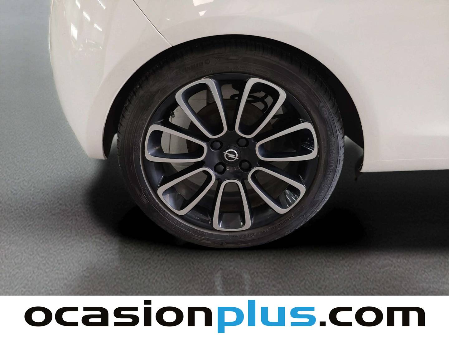 Opel Adam Opel Adam 1.4 XEL Glam (87 CV) al mejor precio