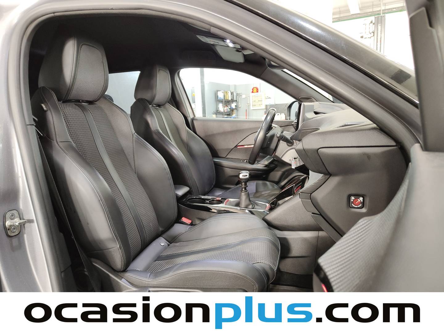 Peugeot 2008 Peugeot 2008 GT Puretech 130 S&S BVM6 2021