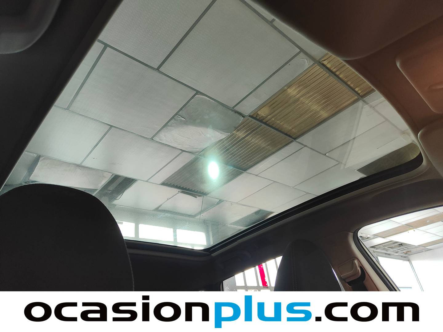 Extras y acabados del Nissan QASHQAI Nissan Qashqai DIG-T 140 N-Connecta 4x2 (140 CV)