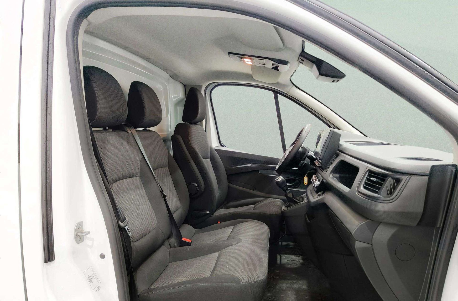 Renault Trafic Furgon L1H1 Blue dCi - foto 17