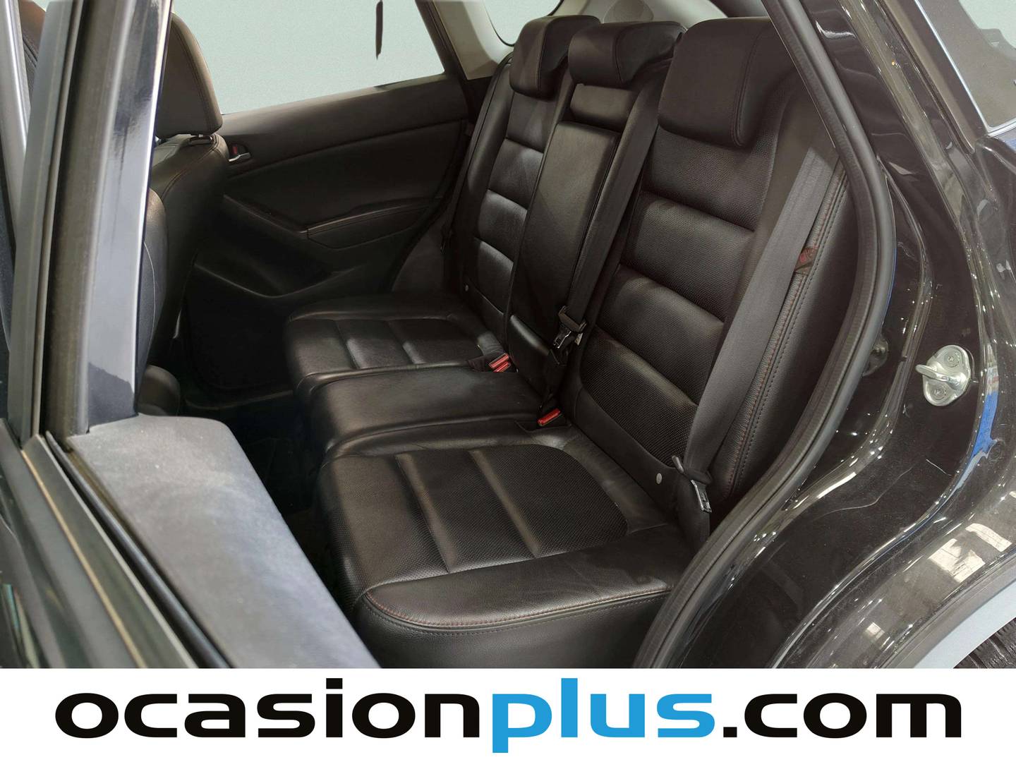 Foto asientos traseros Mazda CX-5 Mazda CX-5 2.2 DE Luxury 4WD AT (175 CV)
