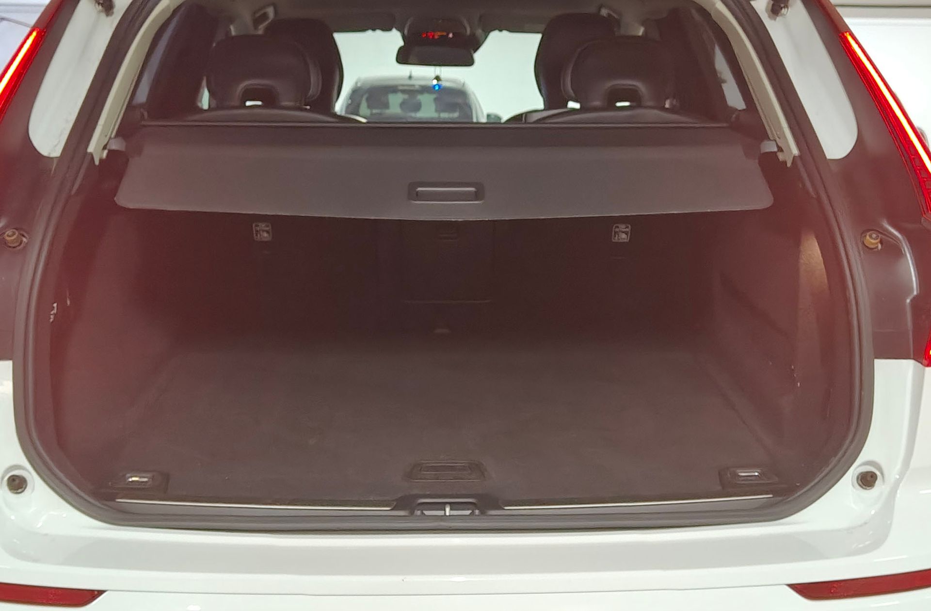 Volvo XC60 D4 Momentum - foto 19