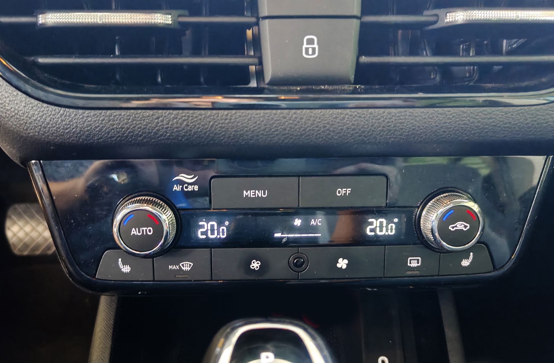 Škoda Scala 1.0 TSI Selection DSG - foto 26