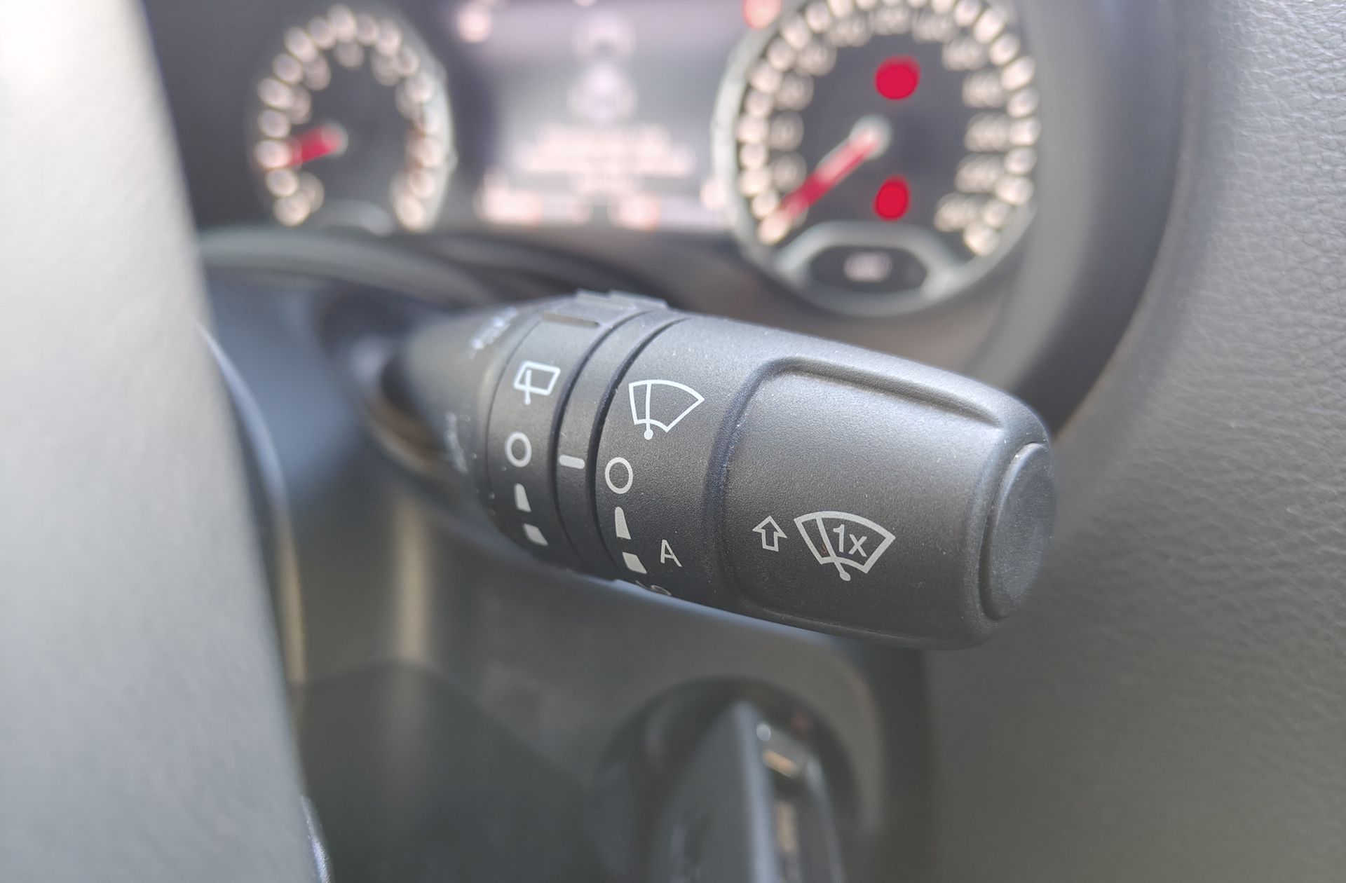 Jeep Renegade 1.0G Limited 4x2 - foto 19