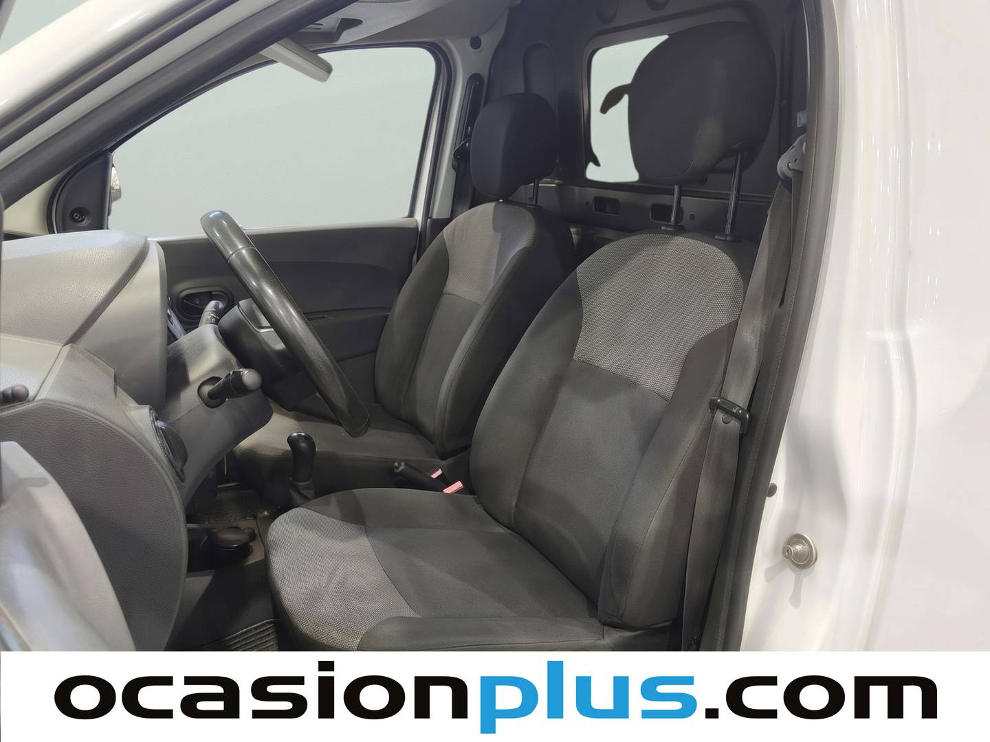 Foto asientos delanteros Dacia Dokker Dacia Dokker Van Essential dCi (75 CV)