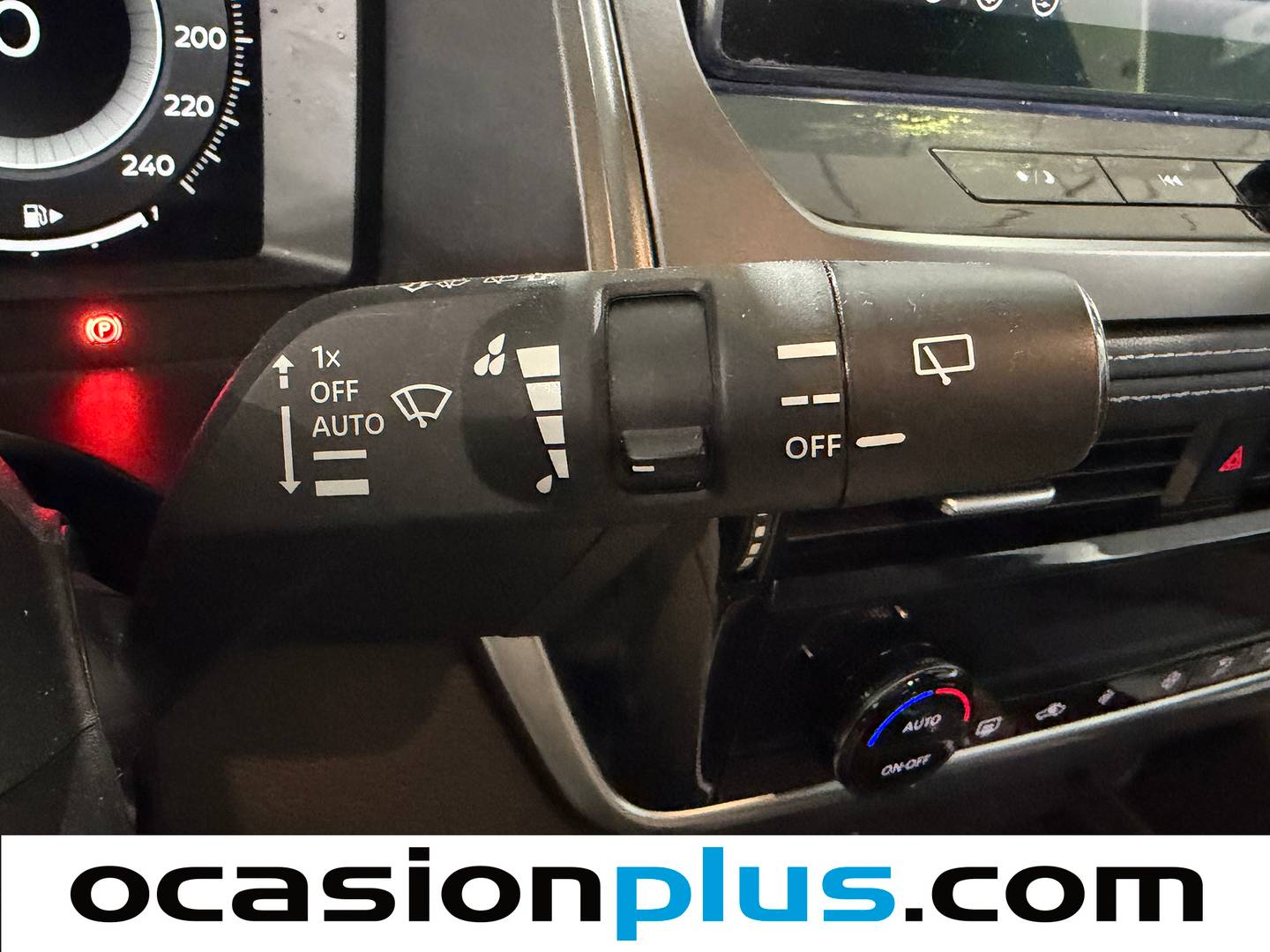 Foto Nissan QASHQAI Nissan Qashqai DIG-T 140 N-Connecta (140 CV)