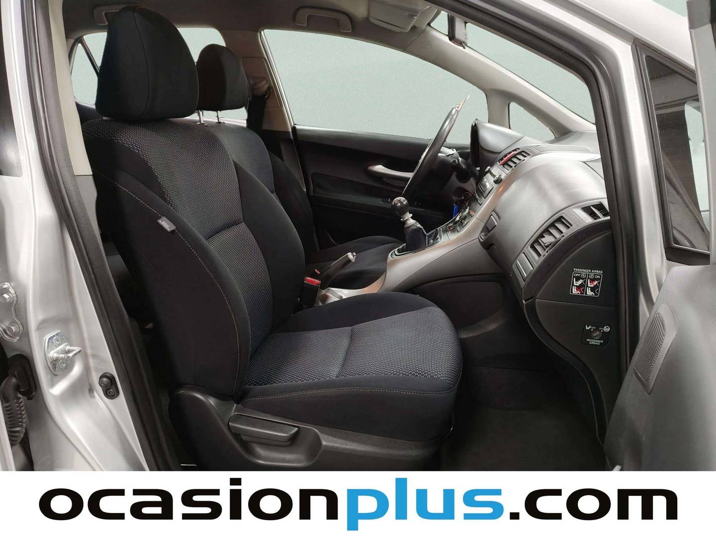 Foto Toyota Auris Toyota Auris 1.4 D-4D Active (90 CV)