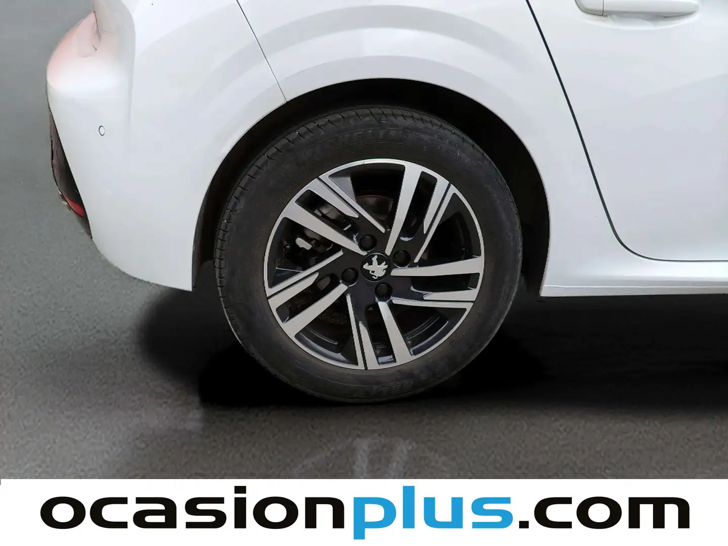 Foto Peugeot 208 Peugeot 208 PureTech 100 Allure (100 CV)