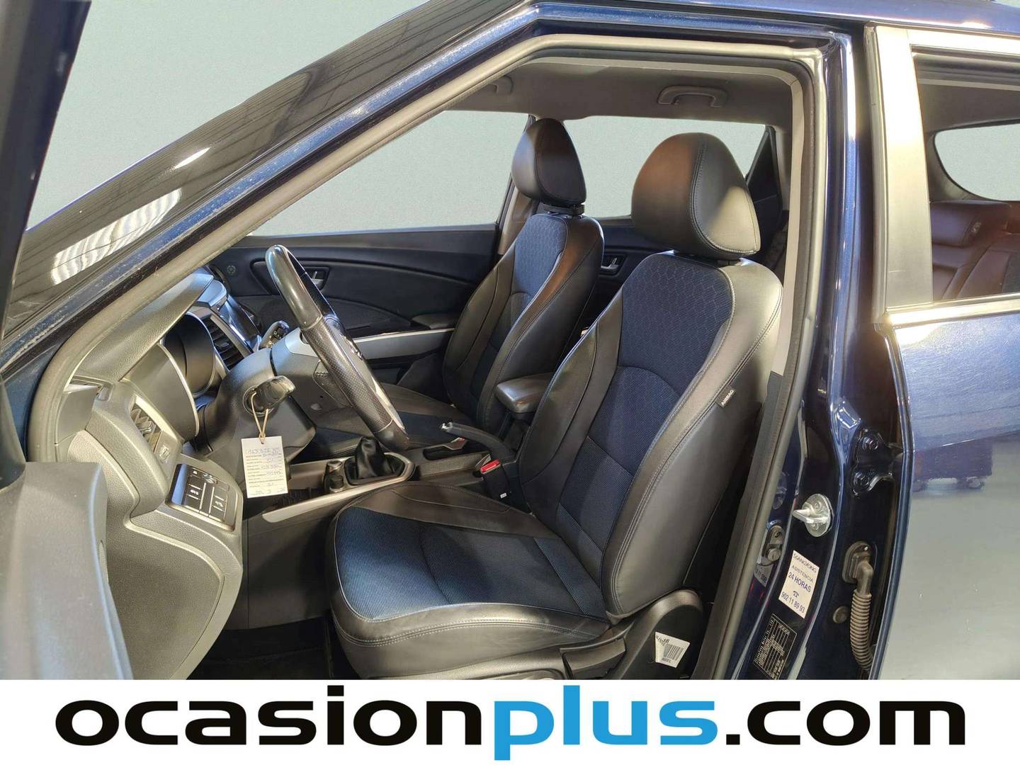 Foto asientos delanteros SsangYong Tivoli SsangYong Tivoli D16T Premium 4x2 (115 CV)