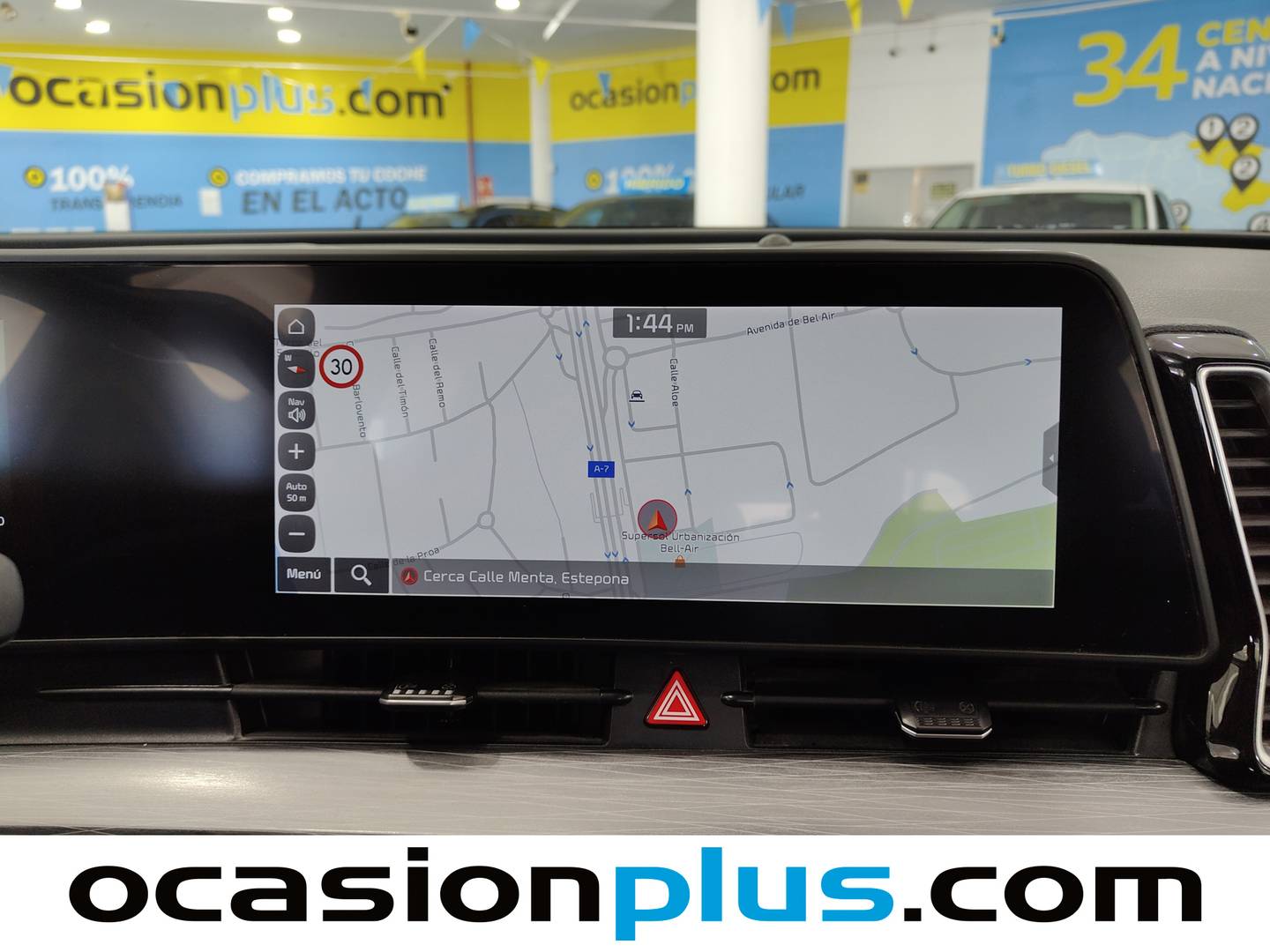 Extras y acabados del KIA Sportage KIA Sportage 1.6 T-GDi MHEV Drive 4x2 (150 CV)