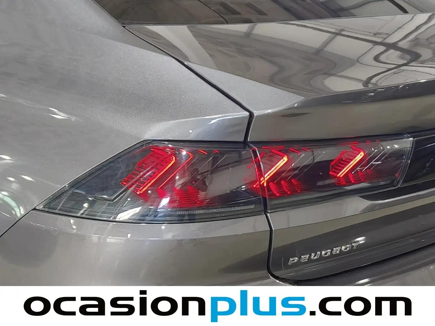 Foto Peugeot 508 Hybrid Peugeot 508 Hybrid 225 GT e-EAT8 (225 CV)