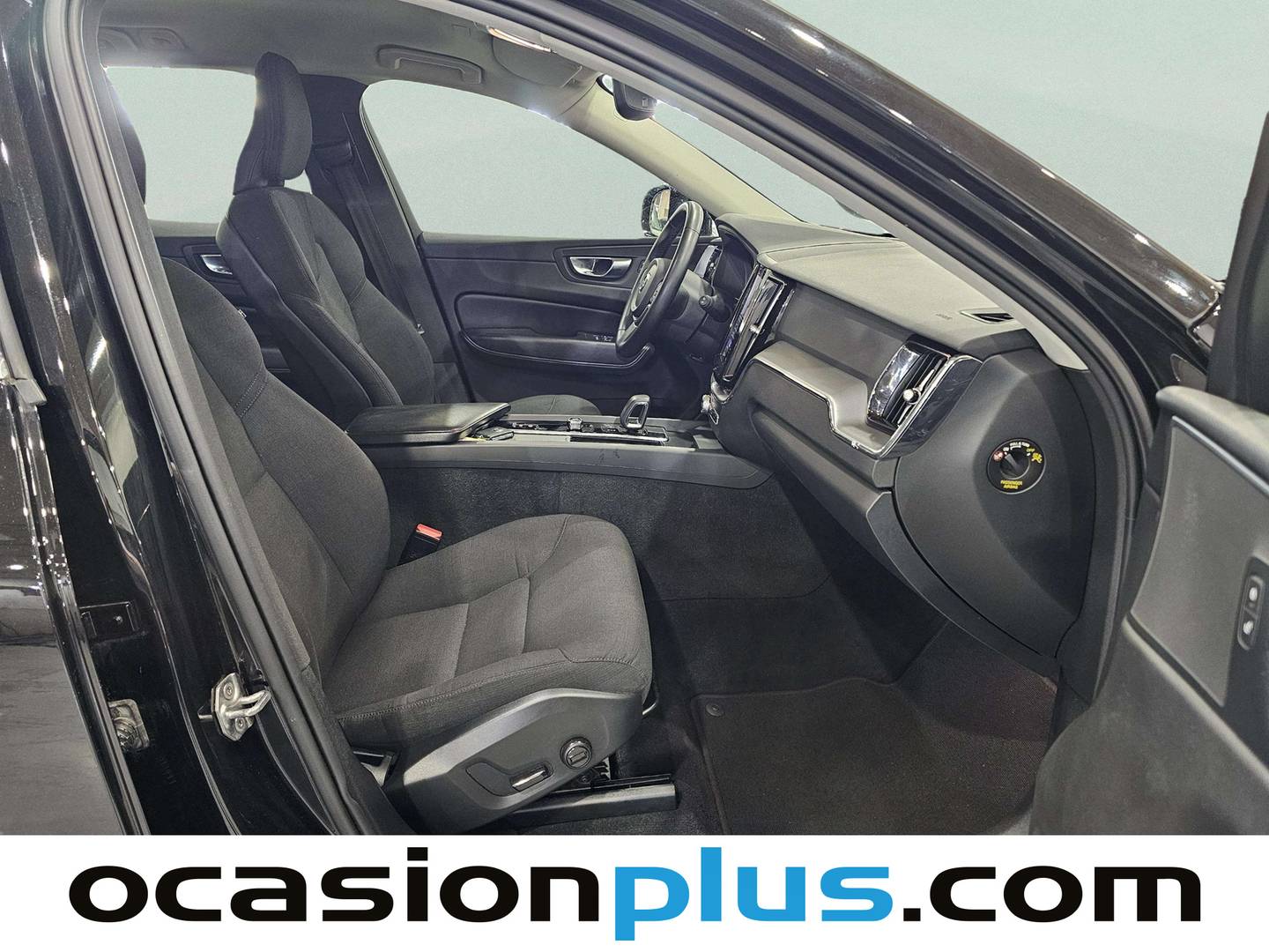 Volvo XC60 Volvo XC60 D Momentum Pro Auto (197 CV) 2021