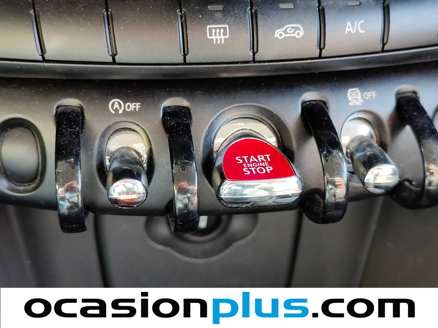 Equipamiento del Mini MINI Mini MINI Cooper 5 Puertas One D  (95 CV)