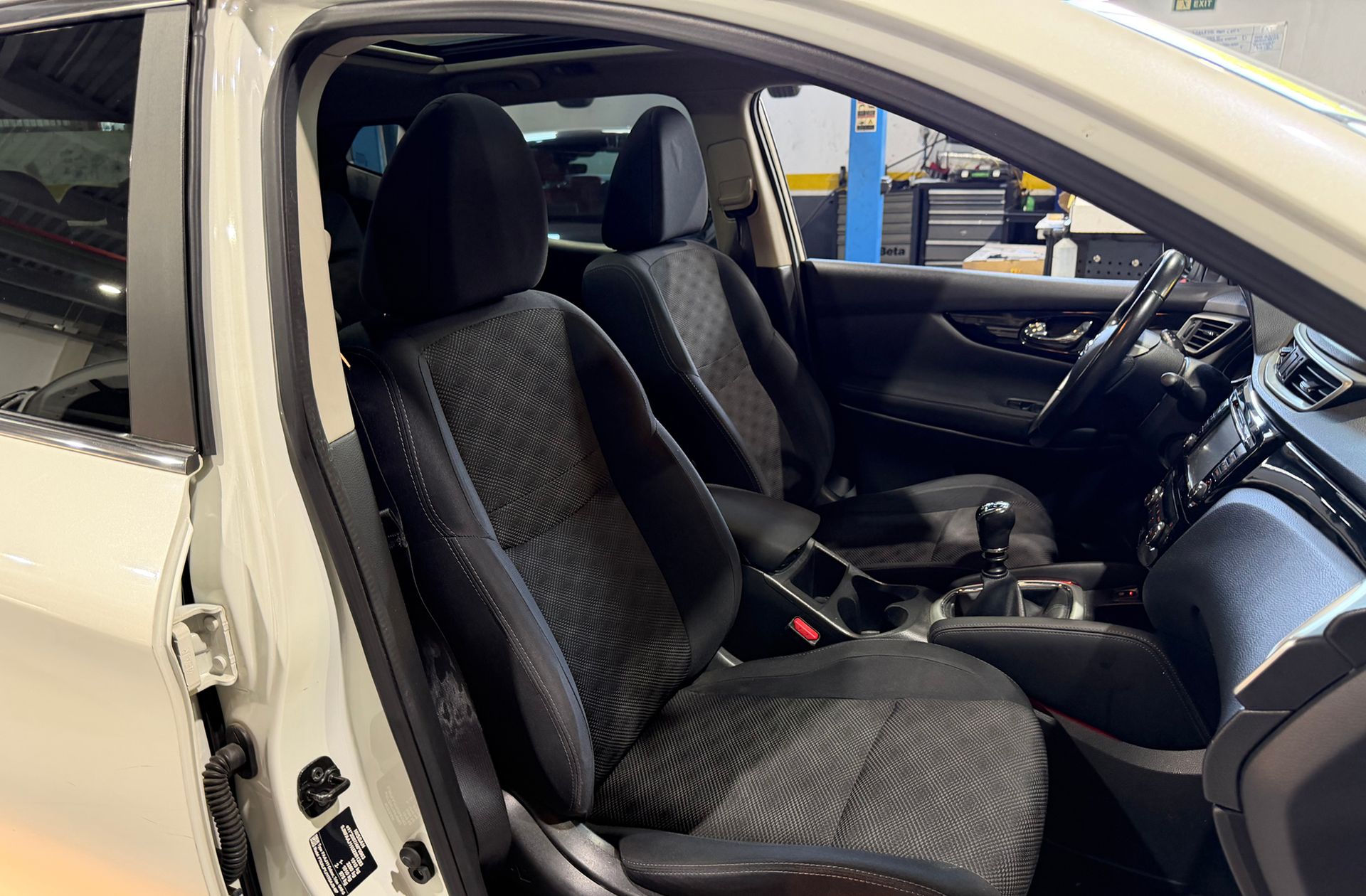 Nissan Qashqai dCi 110 N-Connecta 4x2 - foto 17