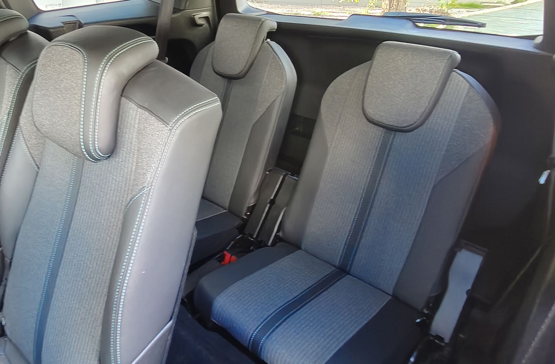 Peugeot 5008 PureTech 130 Allure Pack EAT8 7 plazas - foto 5