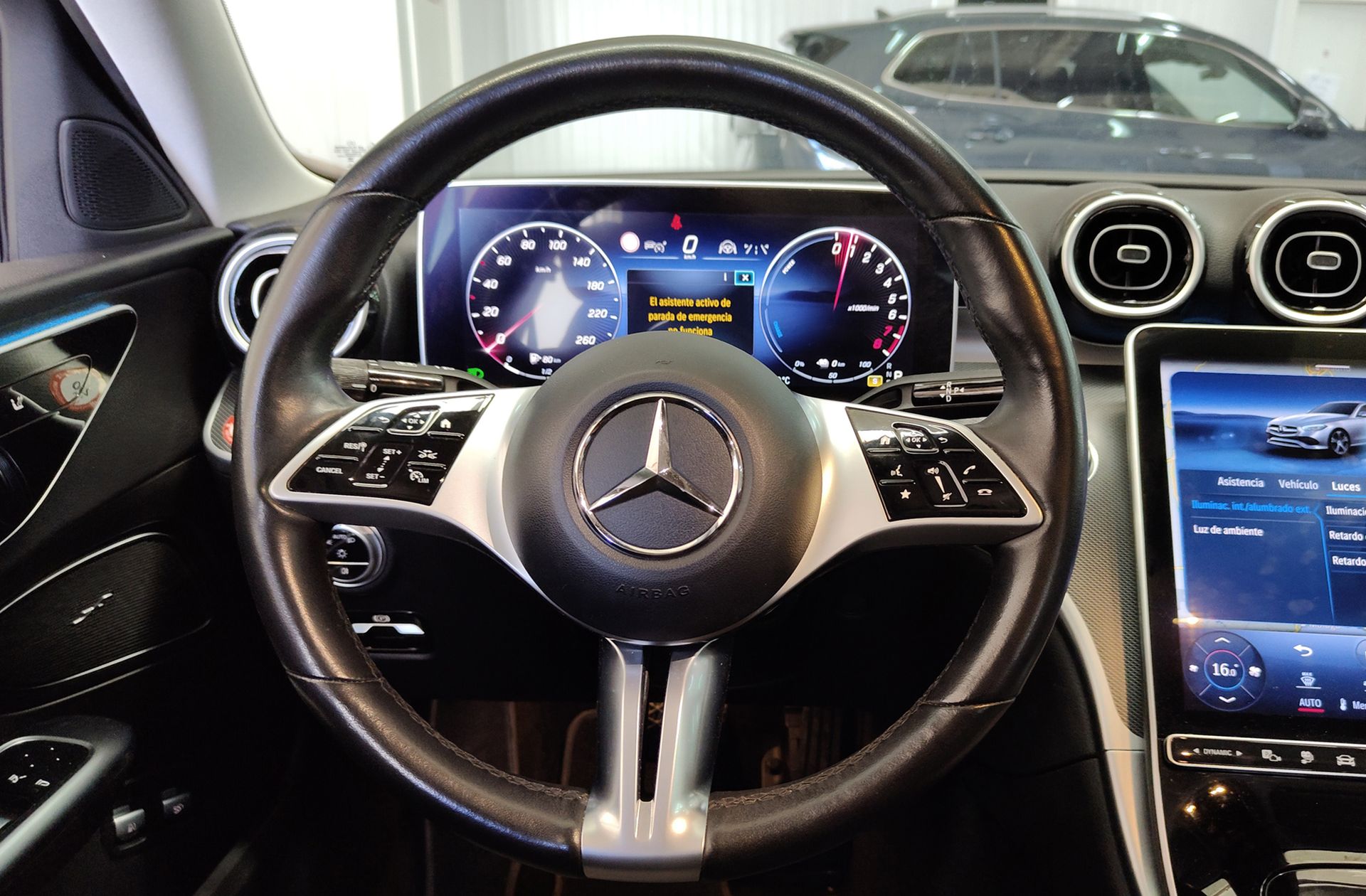 Mercedes-Benz Clase C 300 e - foto 23