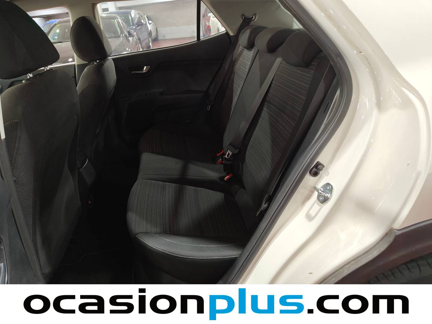 Foto asientos traseros KIA Stonic KIA Stonic 1.0 T-GDi MHEV Drive (100 CV)
