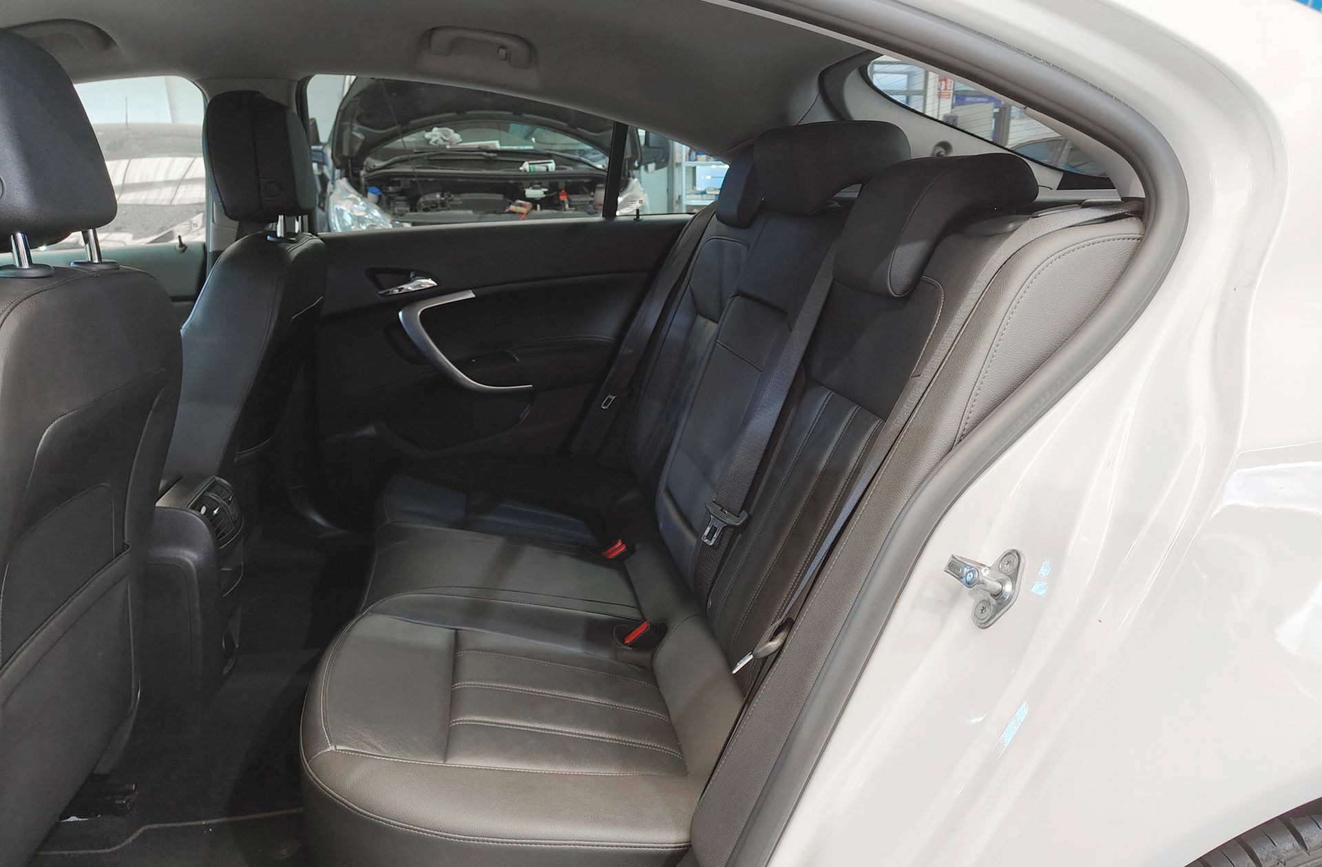 Opel Insignia 1.6 CDTI ecoFlex Excellence - foto 13